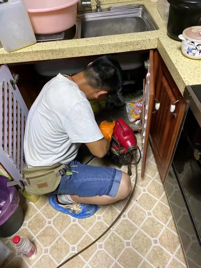 集宁通下水道